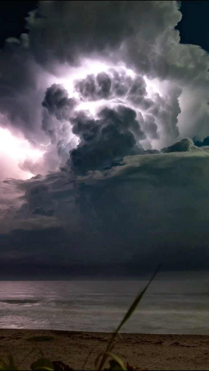 Post 10 by Jeff Gammons | Storm Chaser on Instagram (video)