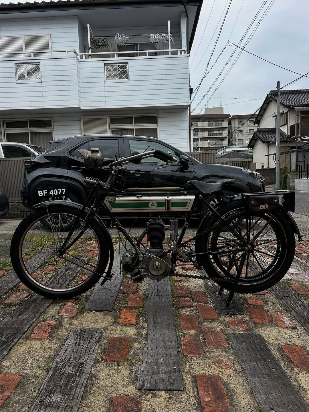Post 6 by hajime tsuchida on Instagram (carousel)