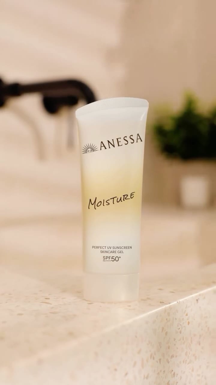Post 6 by Anessa Official Singapore on Instagram (video)