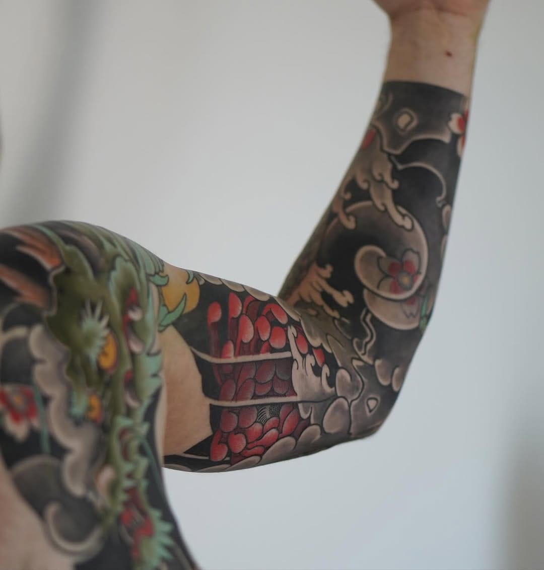 Post 9 by Tattoo & Manga Artist on Instagram (carousel)