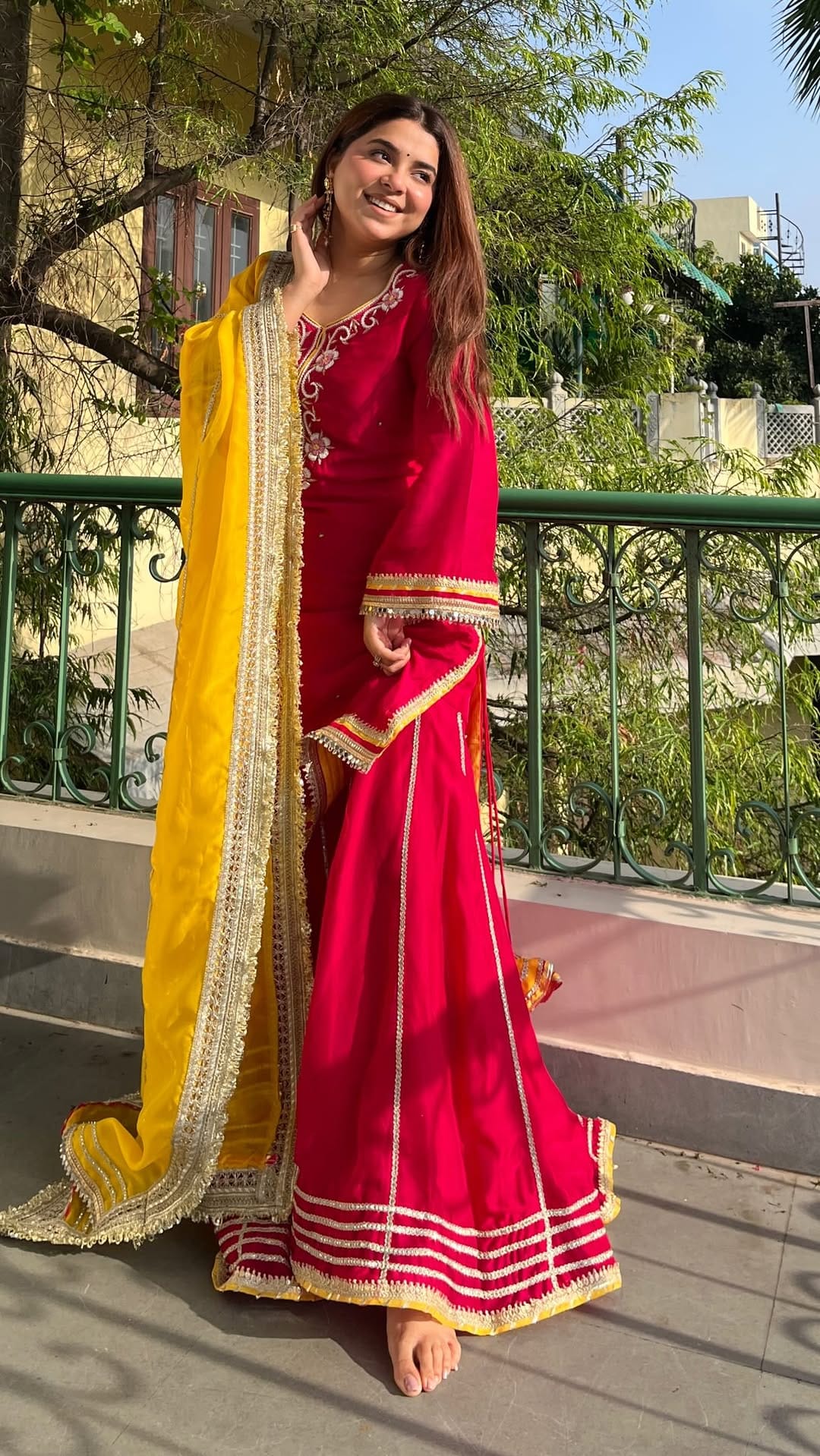 Post 8 by Mirayaz Jaipur on Instagram (video)