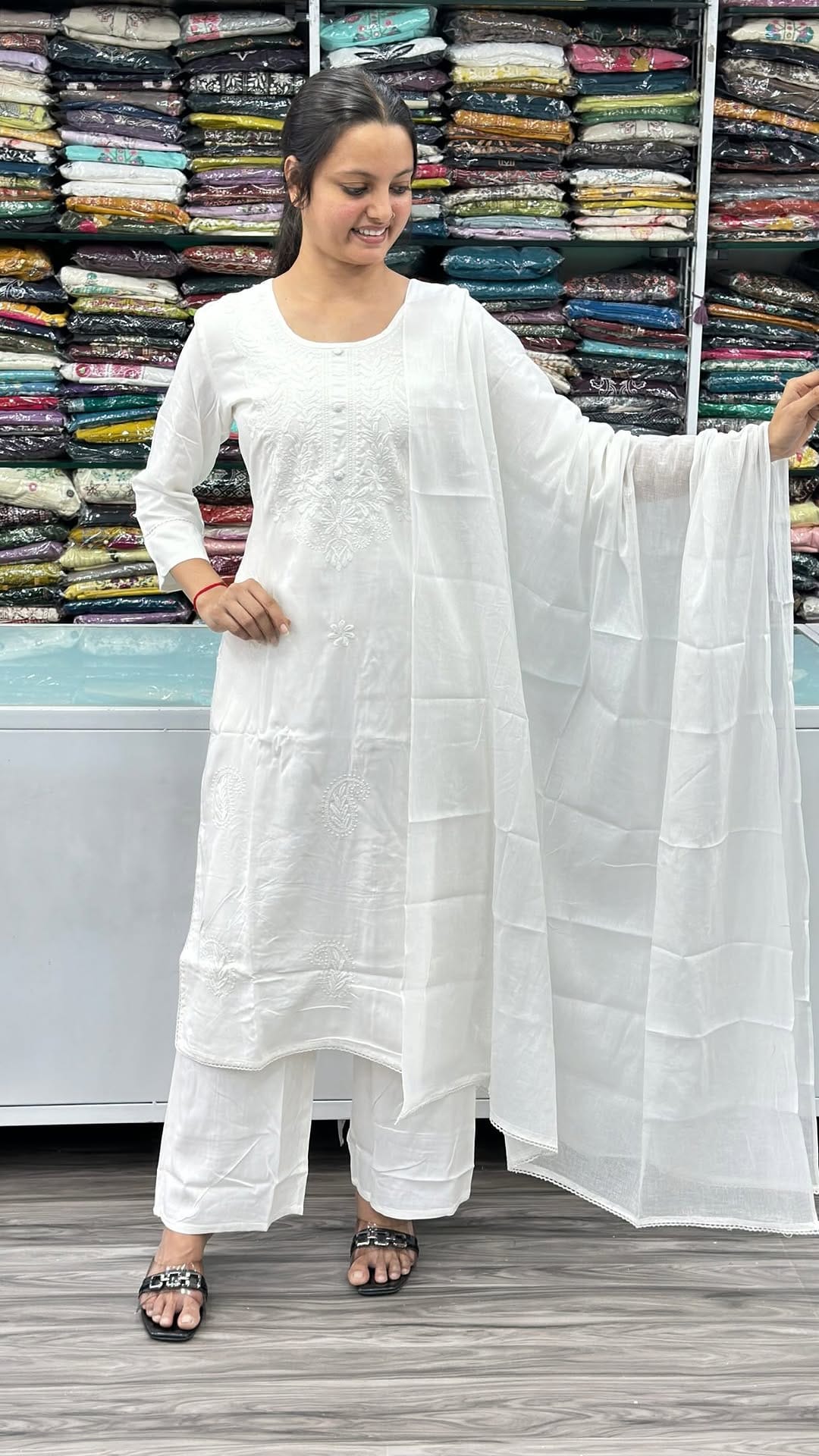 Post 2 by Shree mahalaxmi fashion surat on Instagram (video)