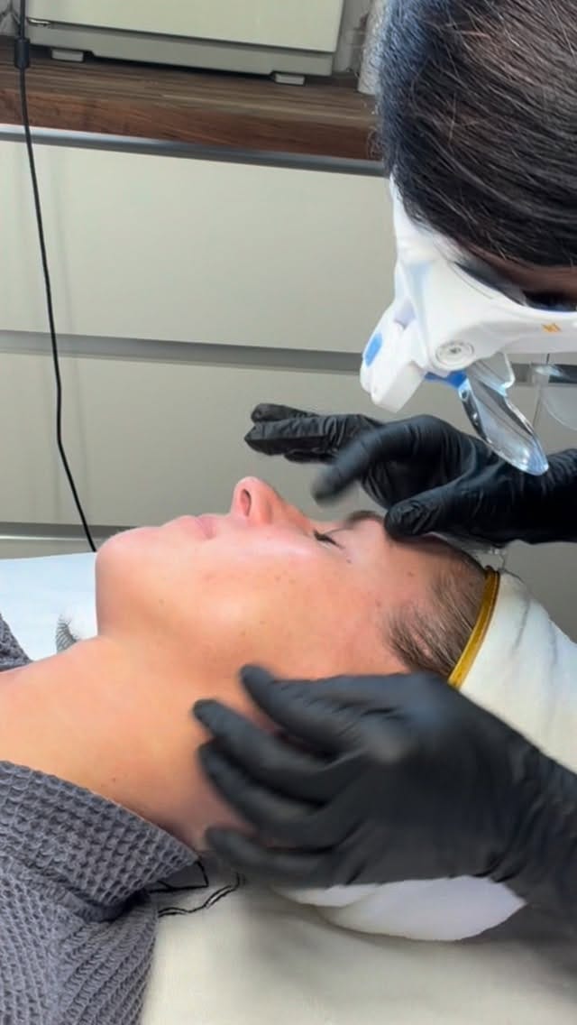 Post 4 by Aesthetician Eda Bulgan on Instagram (video)