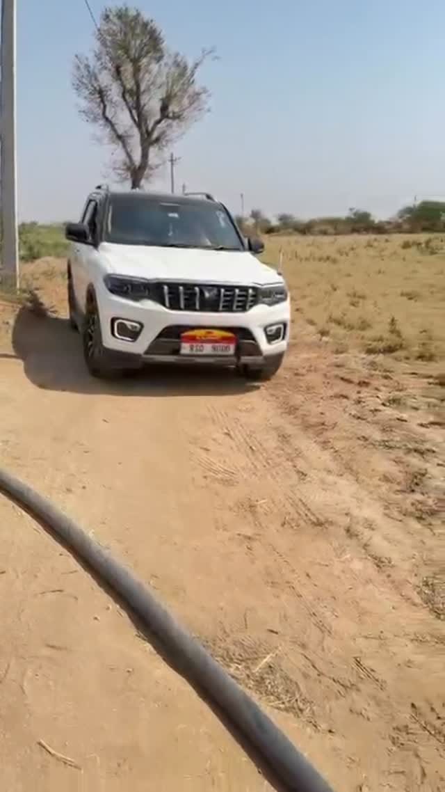 Post 8 by GULDEEP SINGH BHATI DESIGNER on Instagram (video)