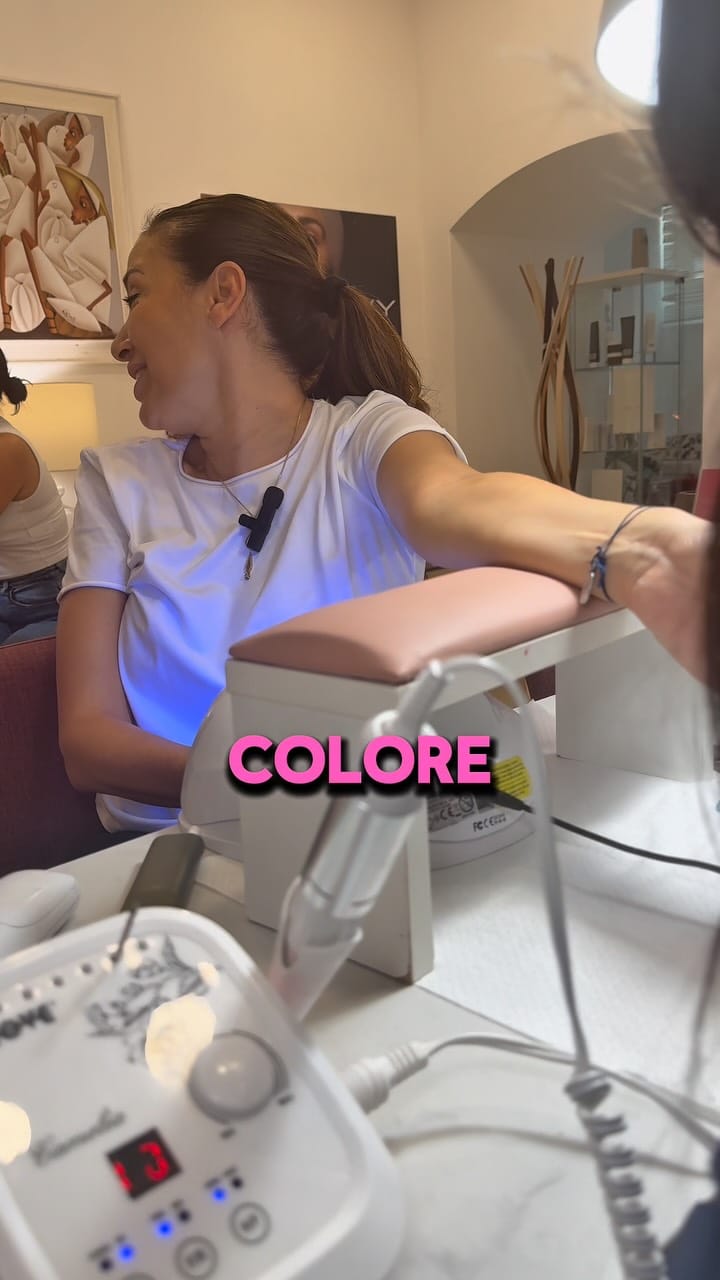 Post 1 by Centro Estetico Elisir on Instagram (video)