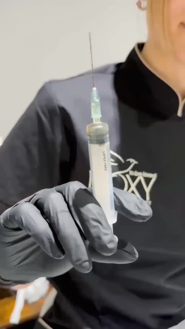 Post 8 by Roxy Wellness & Beauty on Instagram (video)