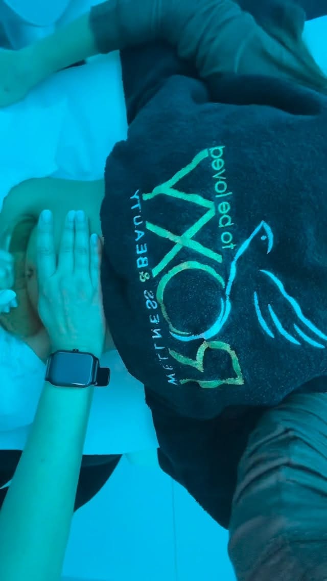 Post 5 by Roxy Wellness & Beauty on Instagram (video)