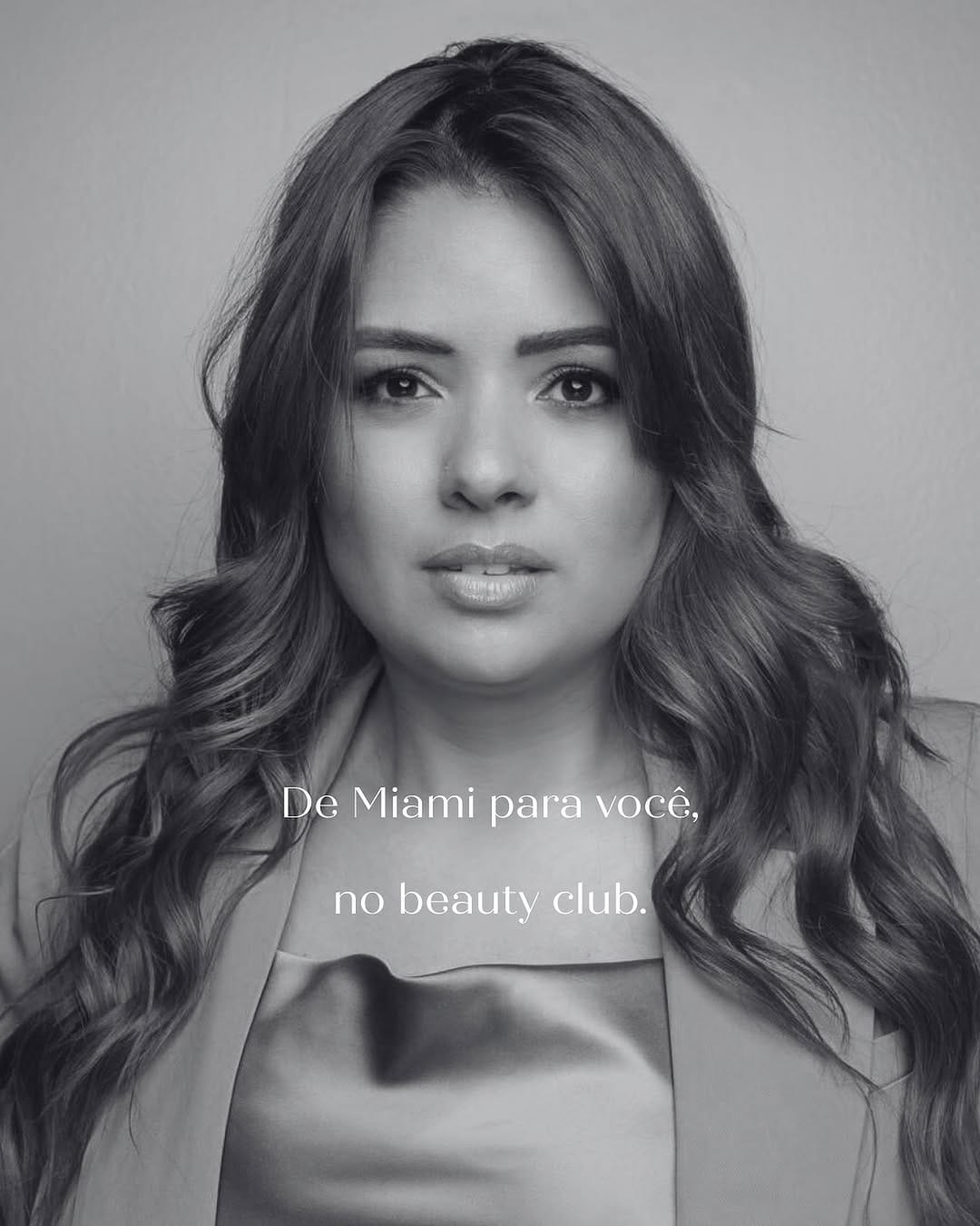 Post 10 by Karol Furtado “Beauty Club” on Instagram (image)