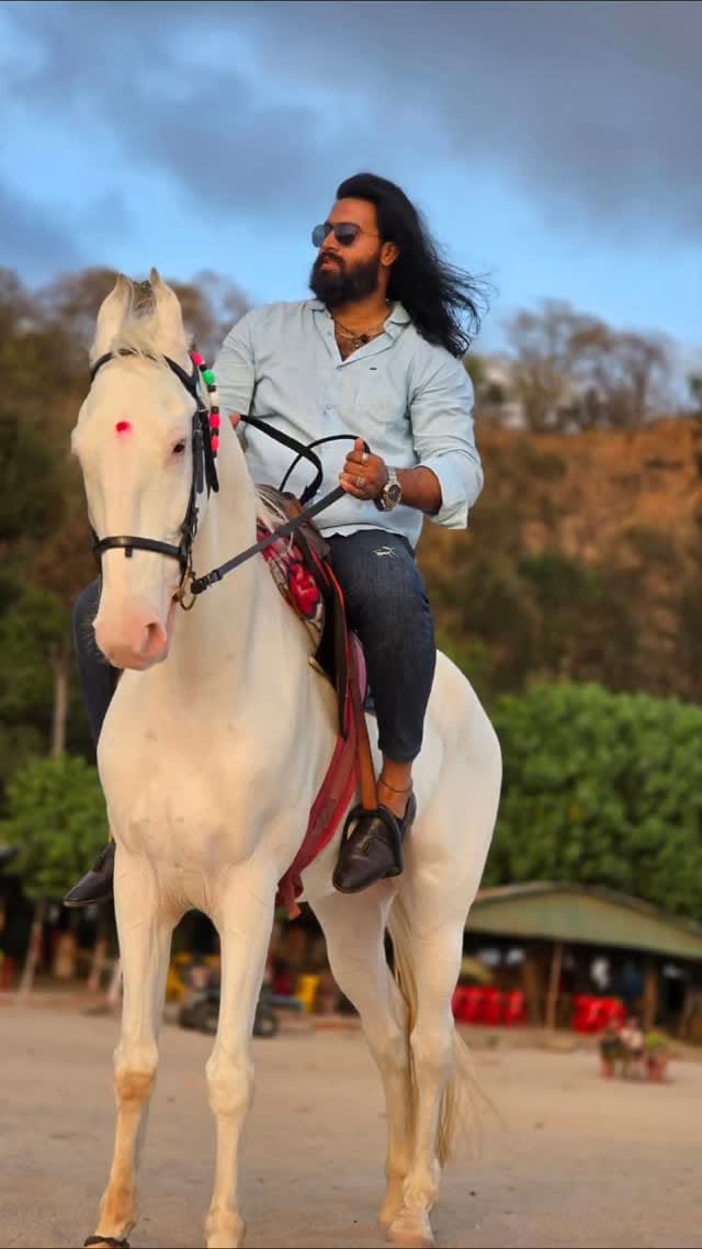 Post 3 by 👑 SURAJ KUMAR 👑 on Instagram (video)