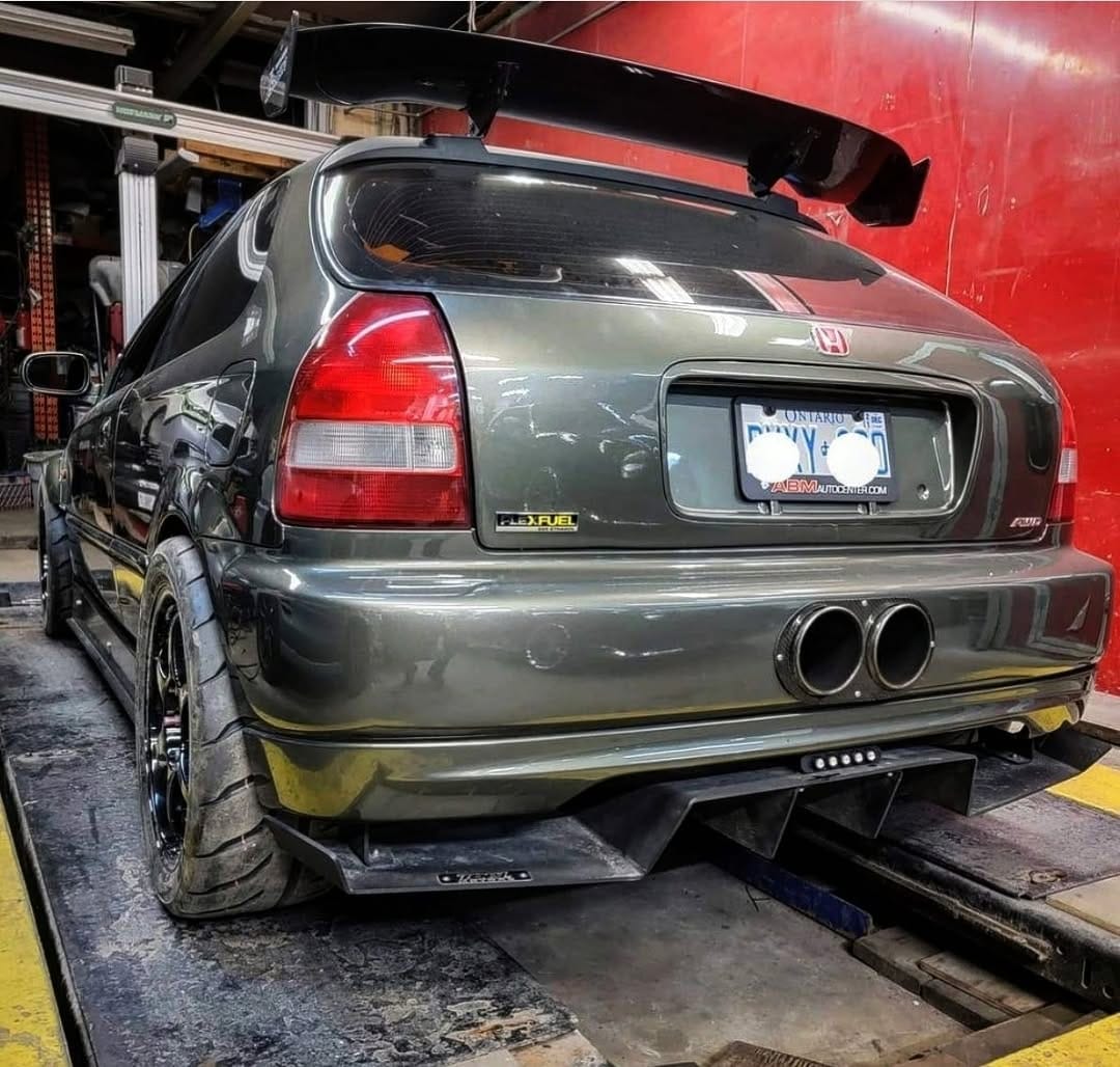 Post 1 by H24SEVN Lifestyle! on Instagram (image)