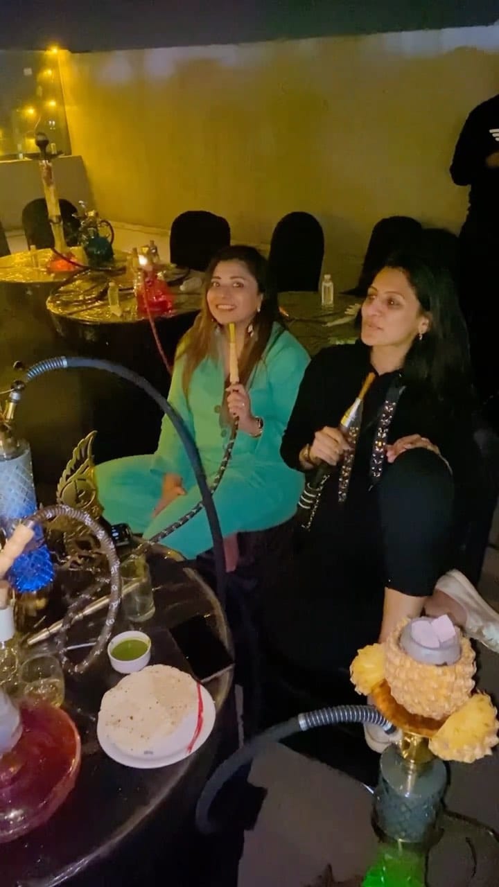 Post 8 by House of smoke™️ on Instagram (video)