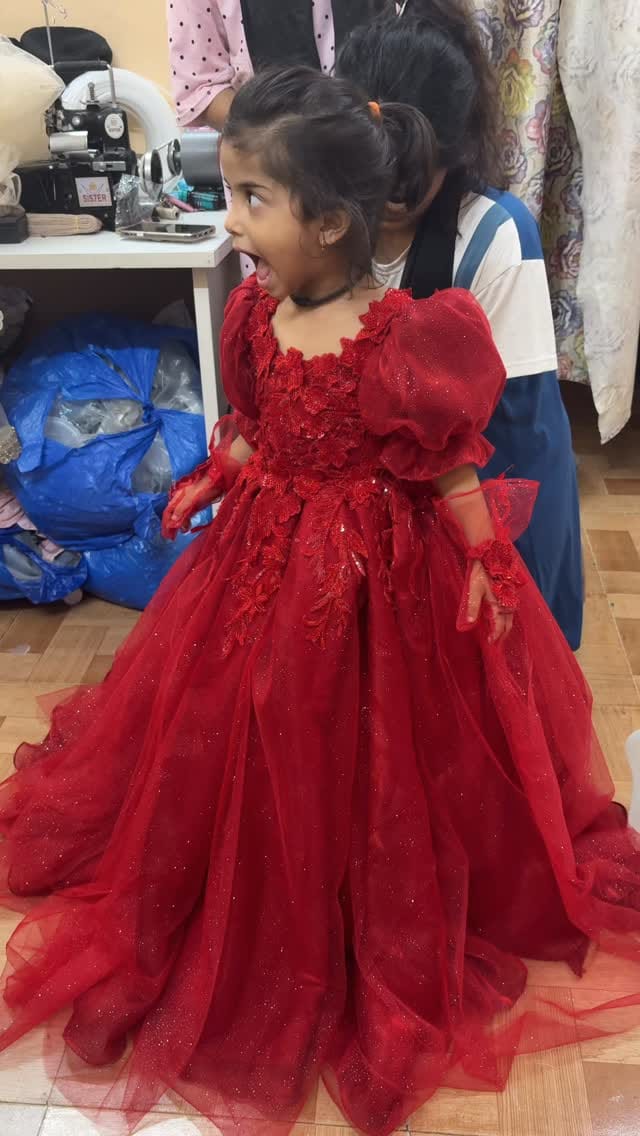 Post 4 by RUKHSAR KHAN | BOUTIQUE | DESIGNER on Instagram (video)