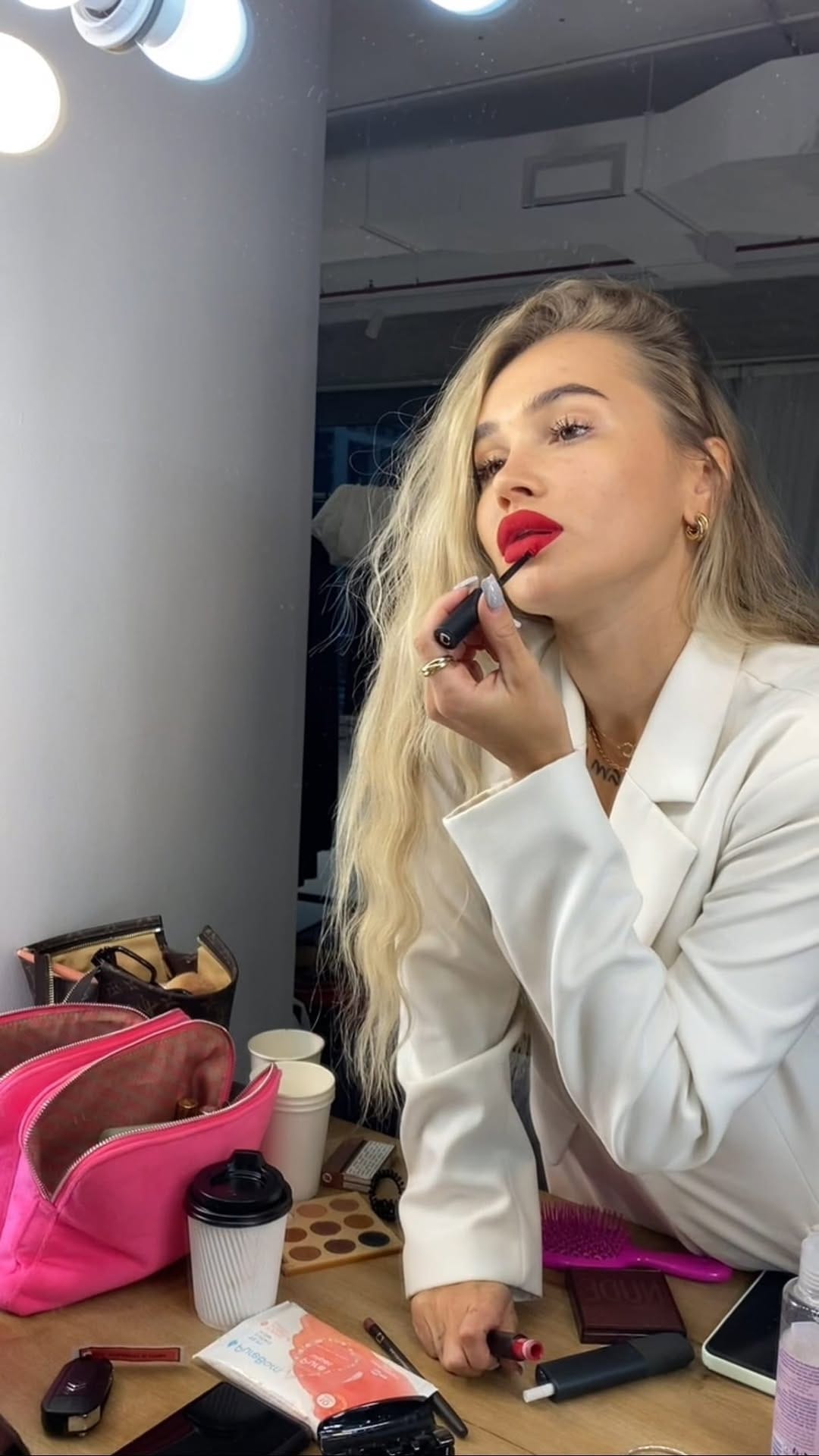 Post 9 by Liliya Cosmetics Official on Instagram (video)