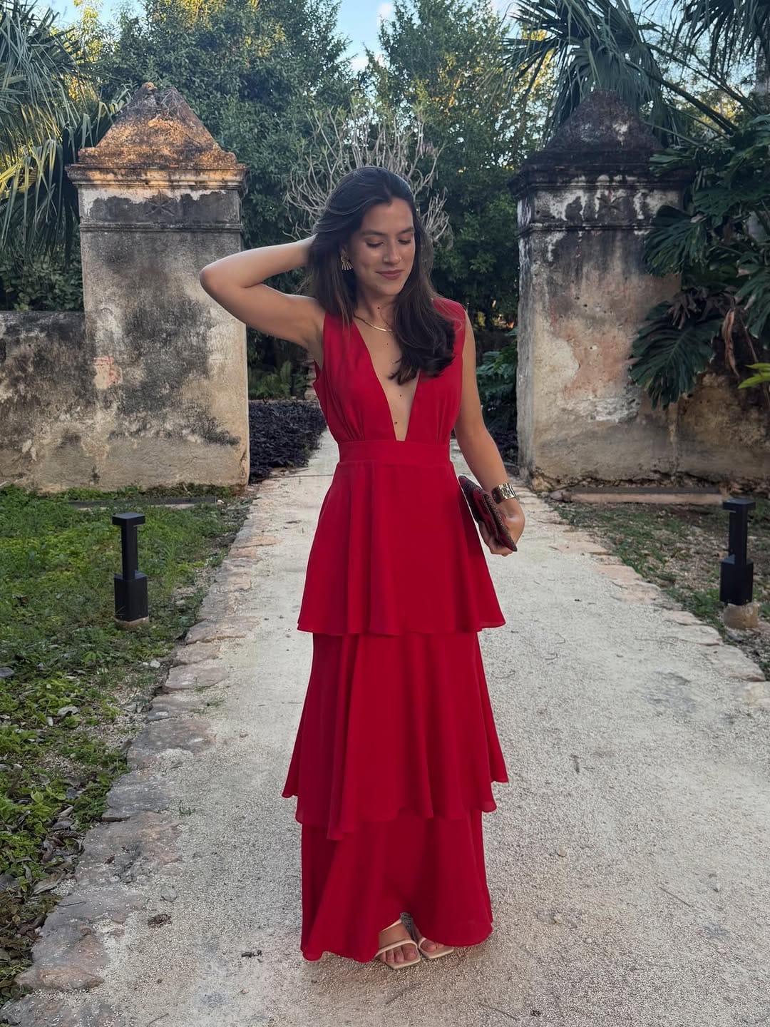 Post 5 by Sofia Leão on Instagram (carousel)
