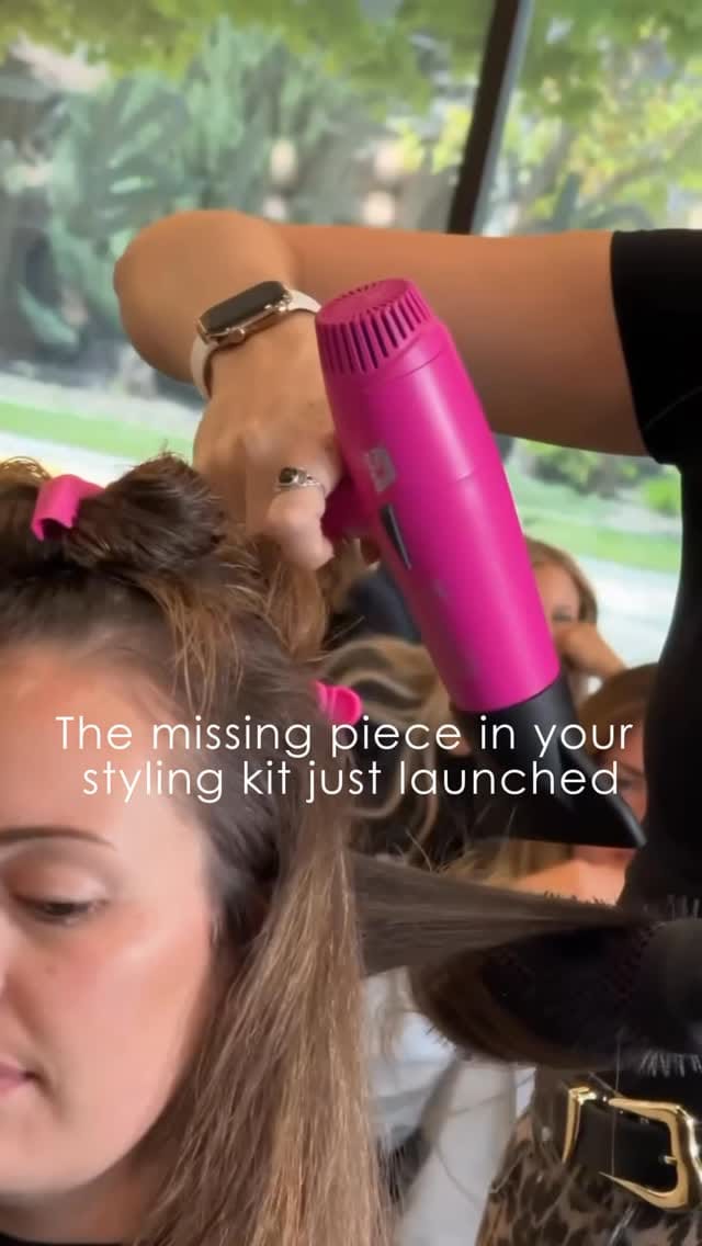 Post 7 by Parlux Australia on Instagram (video)