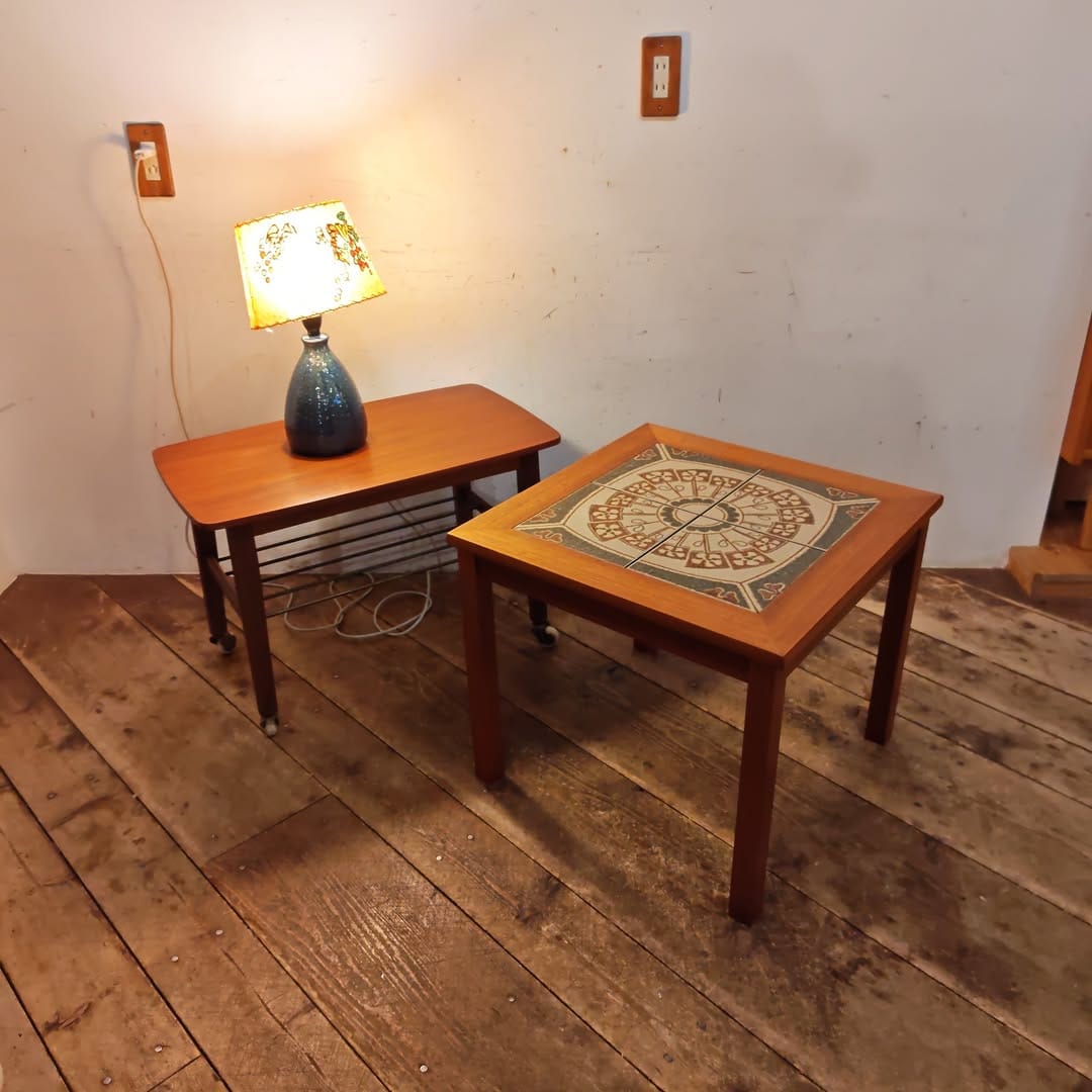 Post 5 by select furniture shop “BLOW” on Instagram (image)