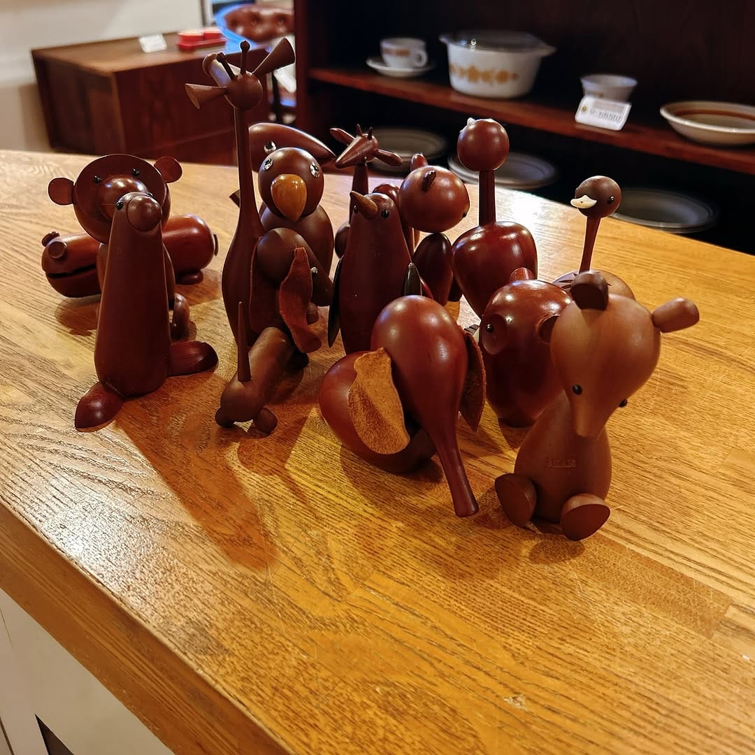 Post 10 by select furniture shop “BLOW” on Instagram (image)