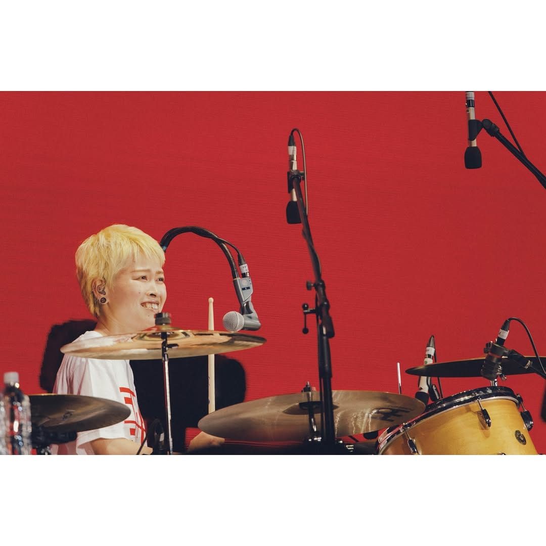 Post 1 by SHISHAMO on Instagram (image)