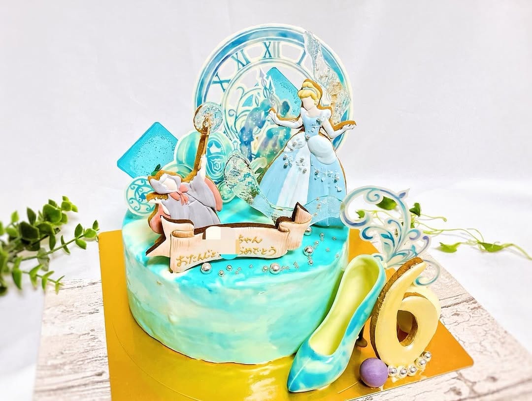 Post 3 by オーダーケーキ&クッキー工房『nicotto＊with』 on Instagram (carousel)