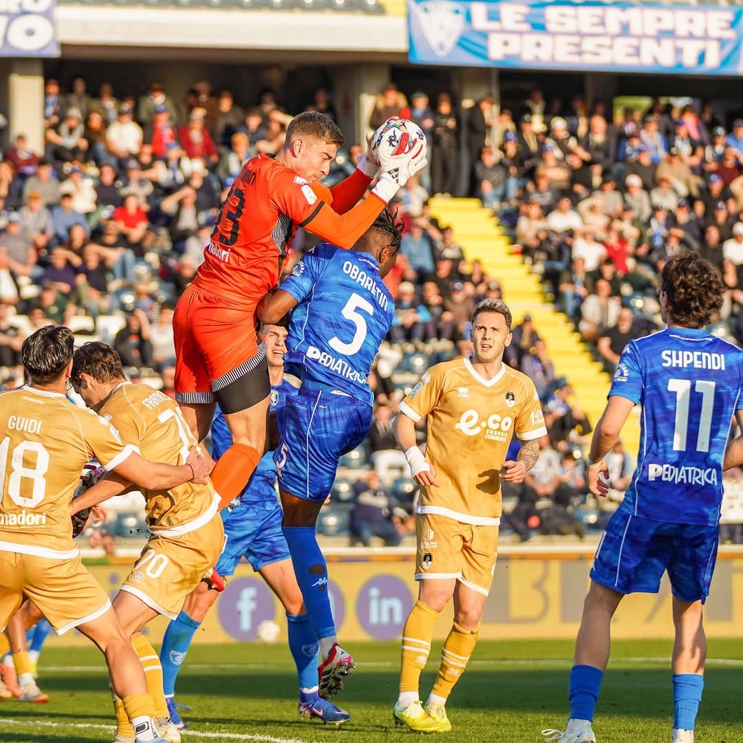 Post 7 by Jonathan Lee Klinsmann on Instagram (carousel)