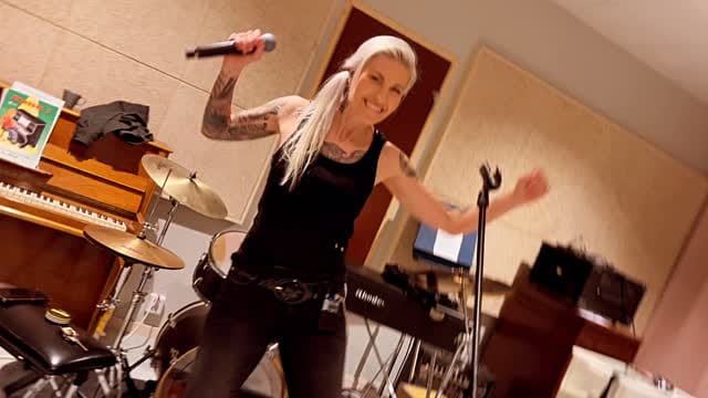 Post 8 by Linda Varg on Instagram (video)