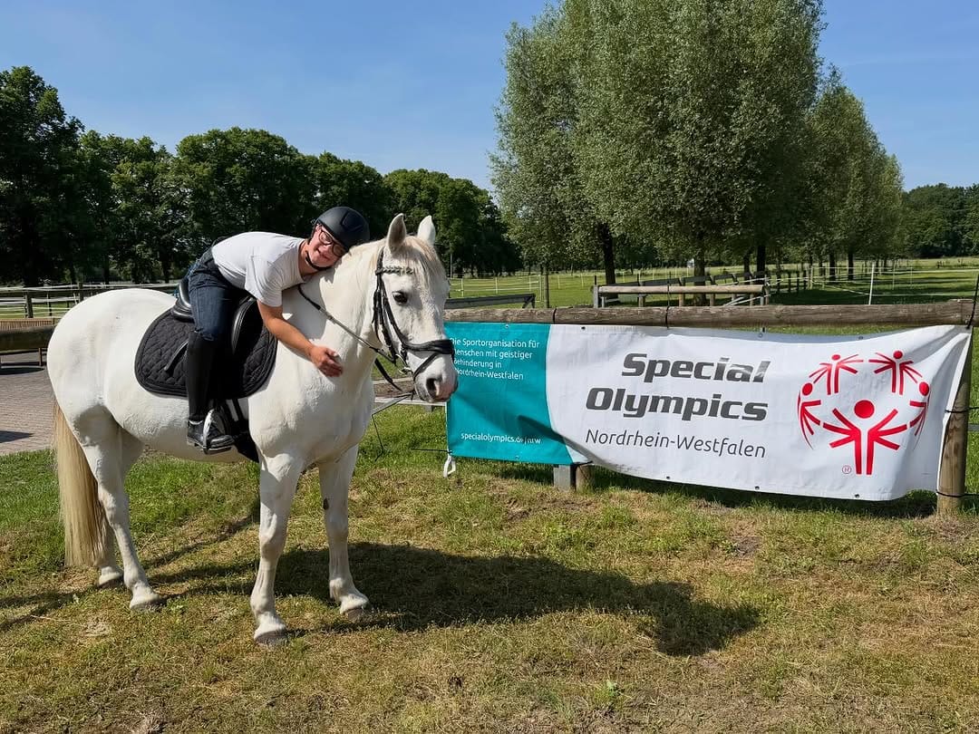 Post 7 by Jaycen liebt Glücksbär❤️🐴 on Instagram (image)