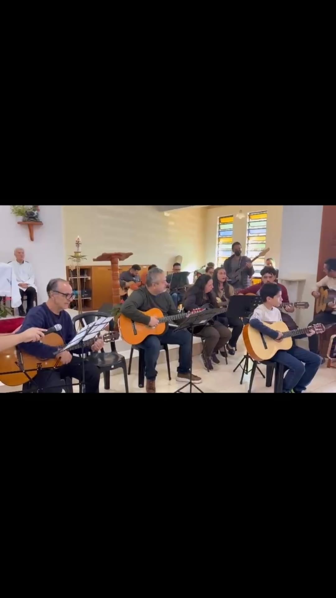 Post 2 by Paroquia Santo Antonio da Granja Viana on Instagram (video)