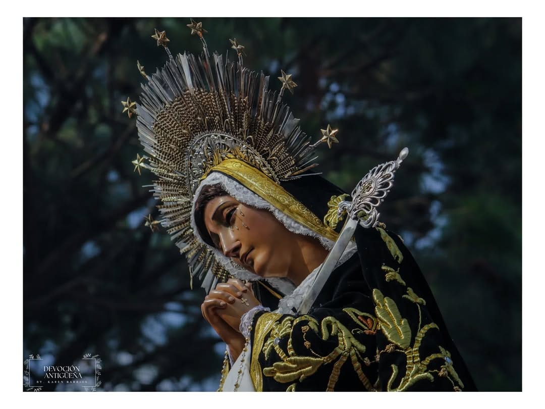 Post 6 by Hermandad Escuela de Cristo on Instagram (carousel)