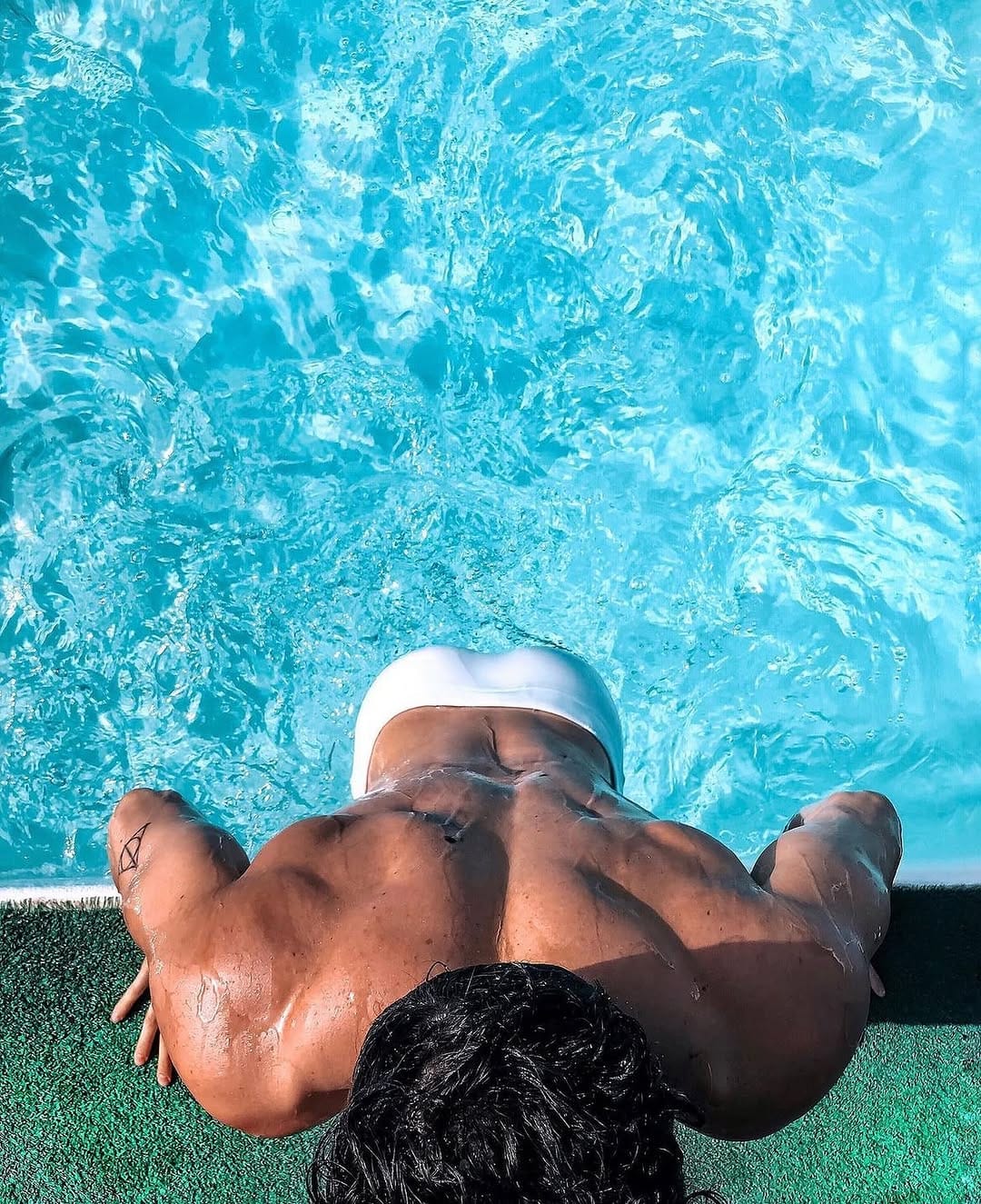 Post 9 by Lorenzo Pisano on Instagram (image)