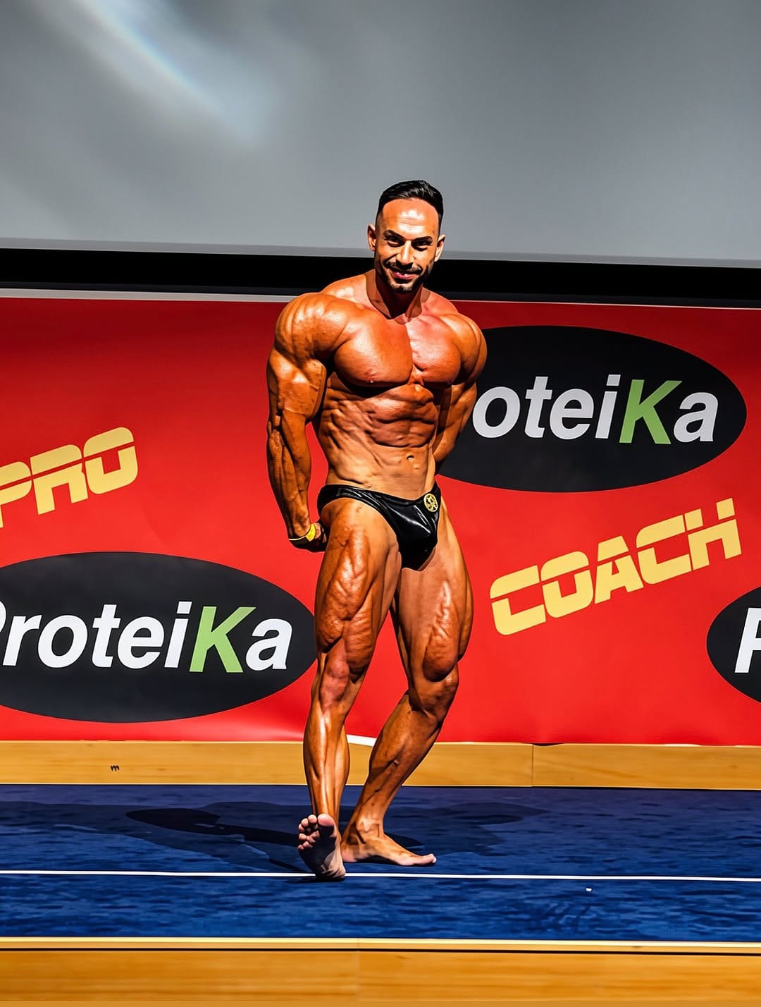 Post 1 by VALERIO COMUNALE | IFBB PRO ELITE on Instagram (carousel)