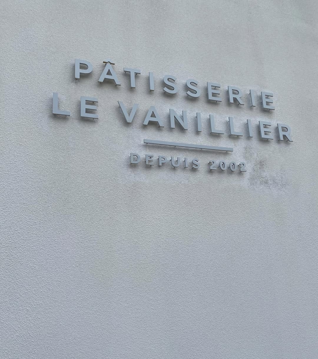 Post 2 by vanillier2002 on Instagram (image)