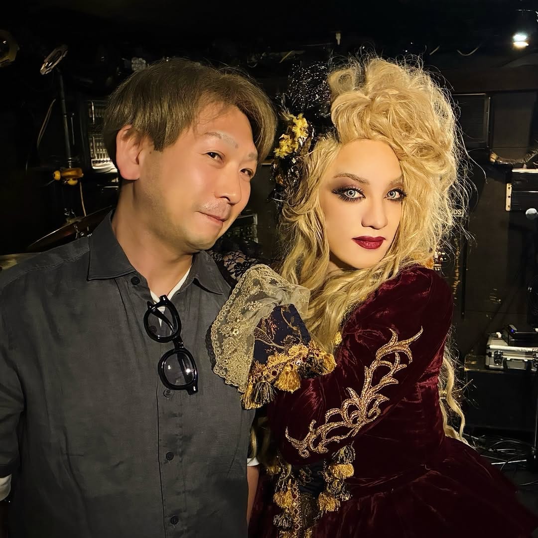 Post 1 by 坂東 彦三郎・亀三郎　公式 on Instagram (carousel)