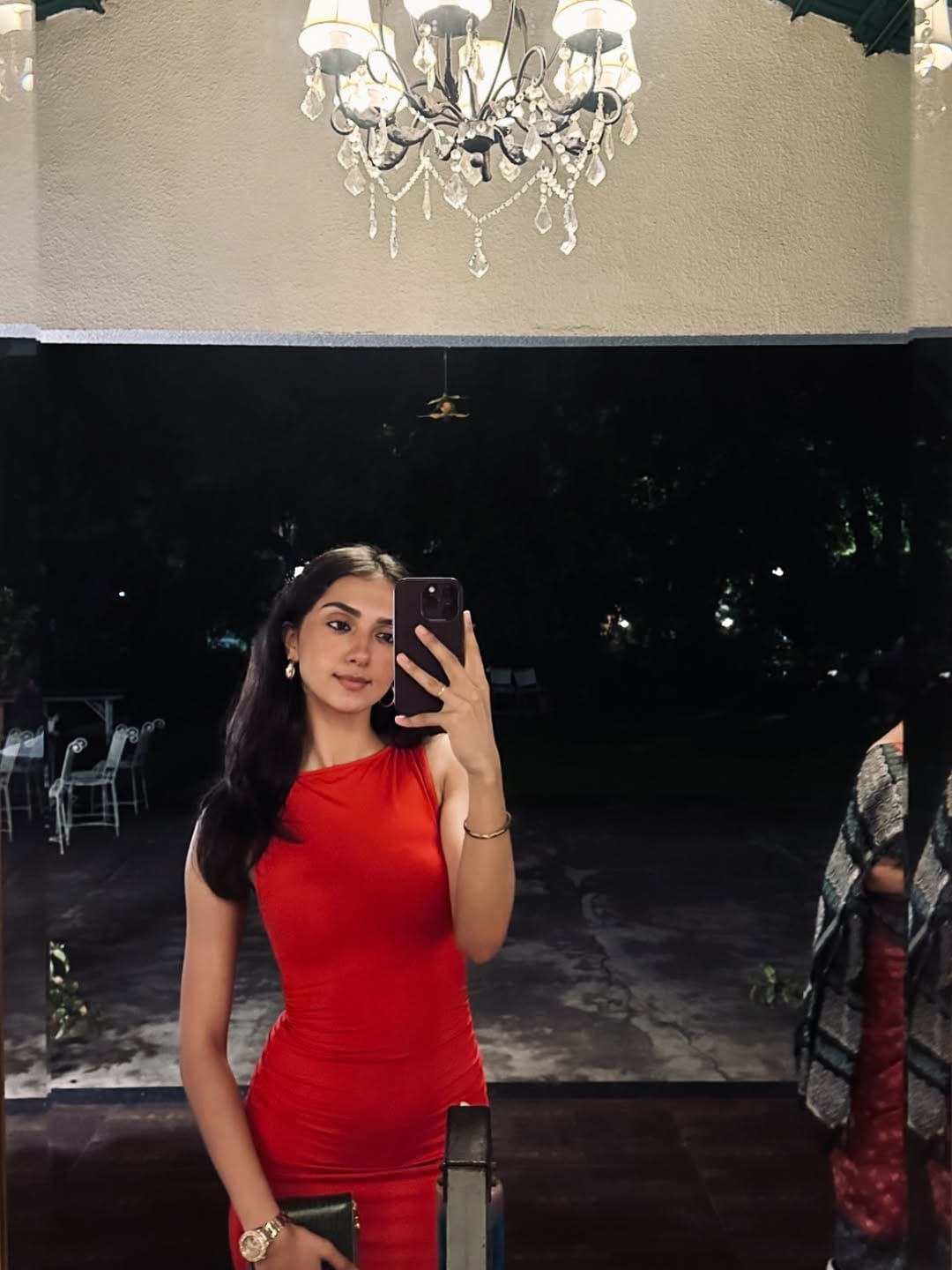 Post 8 by Nikita Wadhawan 💫| Fashion Model on Instagram (carousel)