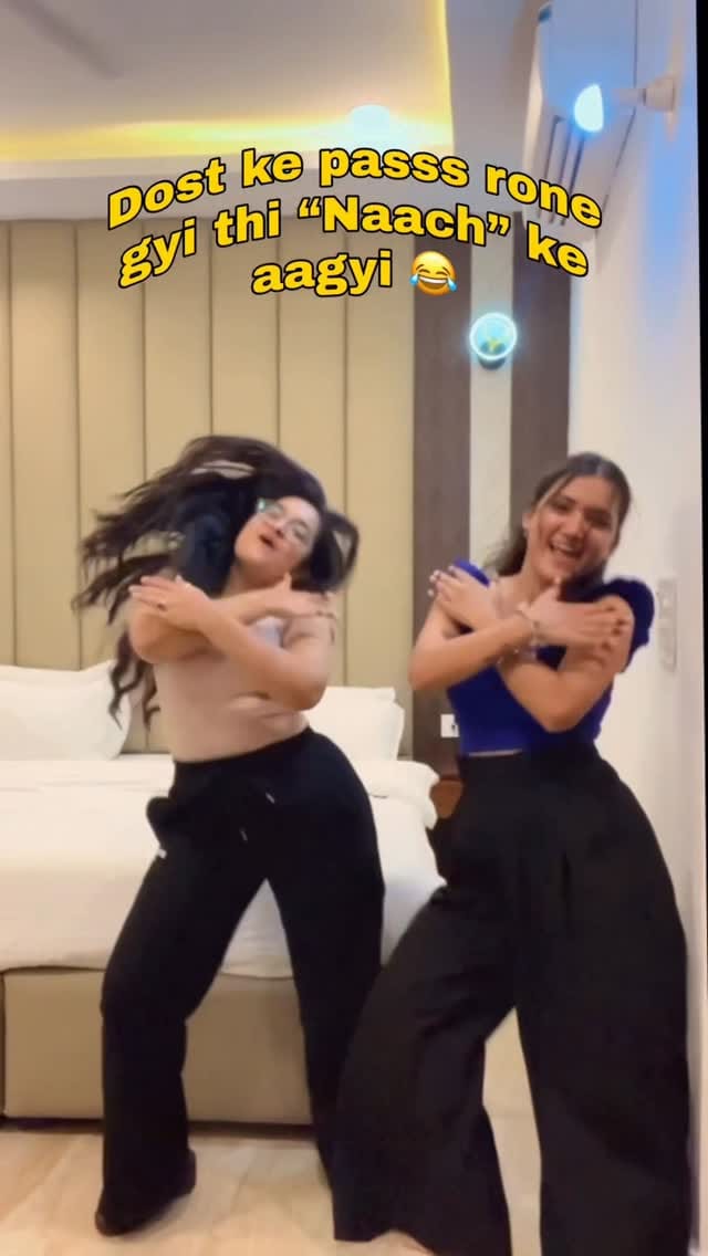 Post 5 by Saloni on Instagram (video)