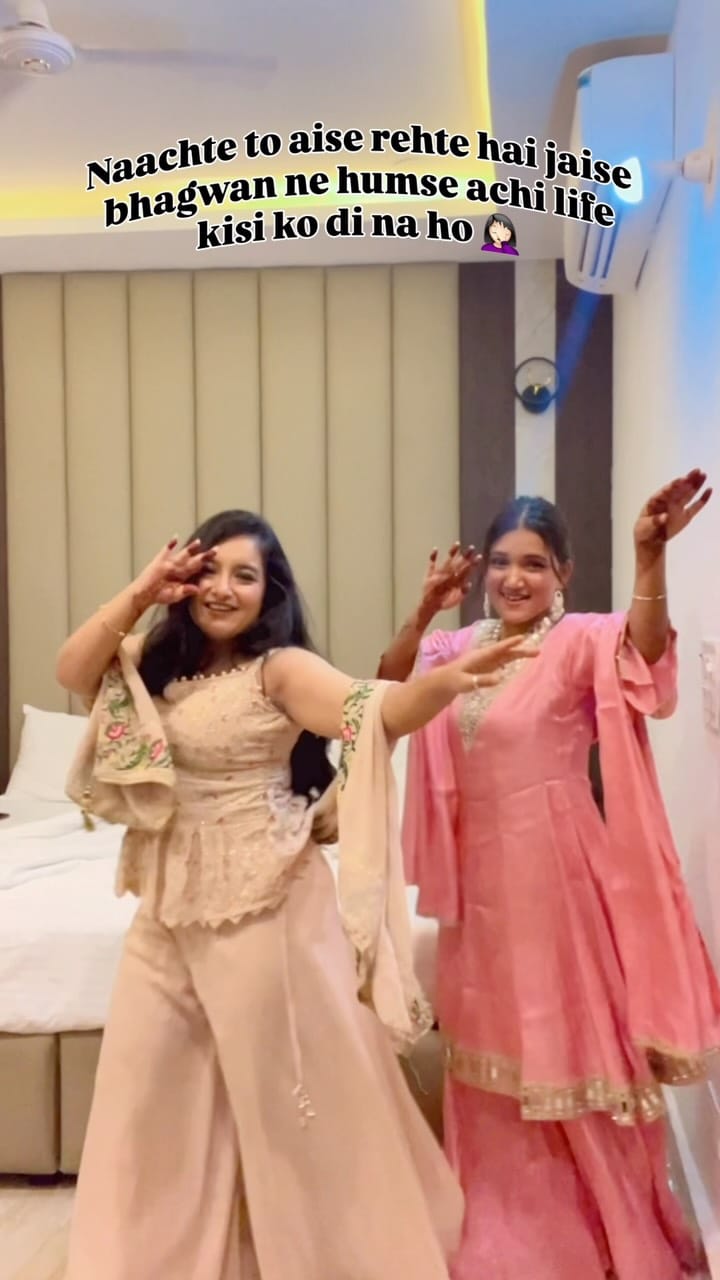 Post 3 by Saloni on Instagram (video)
