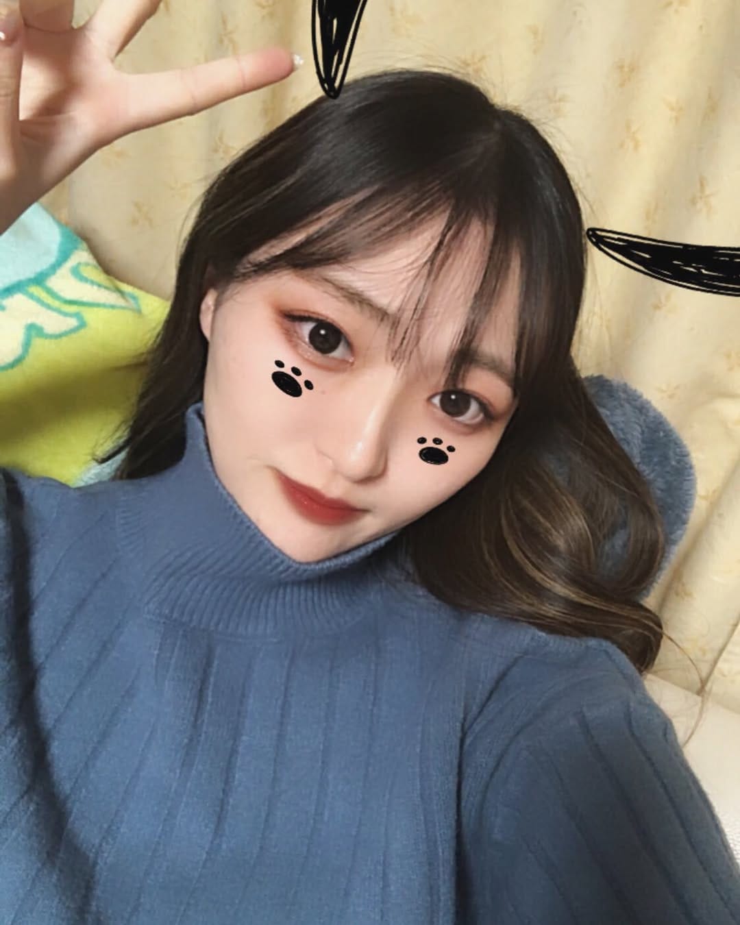 Post 10 by 아야카 on Instagram (image)