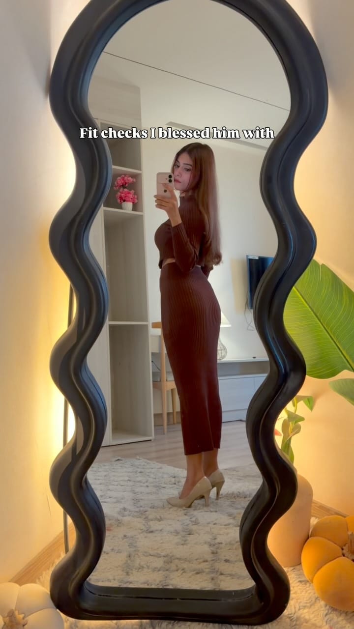 Post 8 by Kritika Kamboj on Instagram (video)