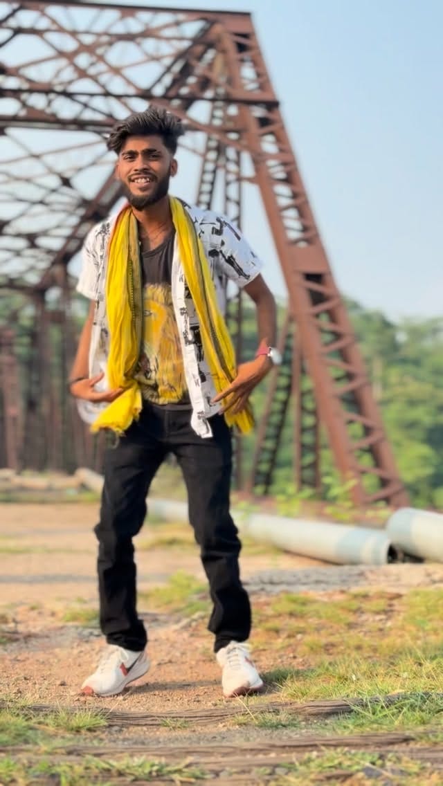 Post 6 by Dharam Hero on Instagram (video)
