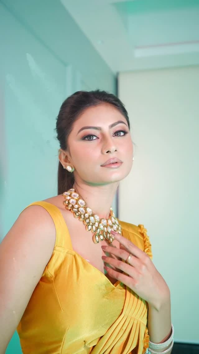 Post 9 by 𝗩𝗶𝗷𝗮𝘆𝗮 𝗧𝘂𝘁𝗲𝗷𝗮 on Instagram (video)