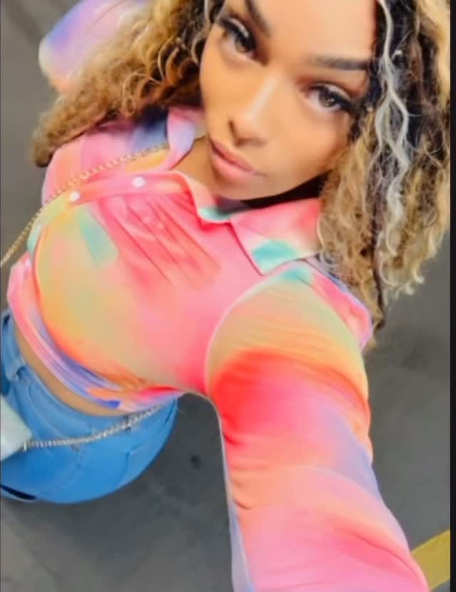 Post 6 by Tee's Hair on Instagram (video)