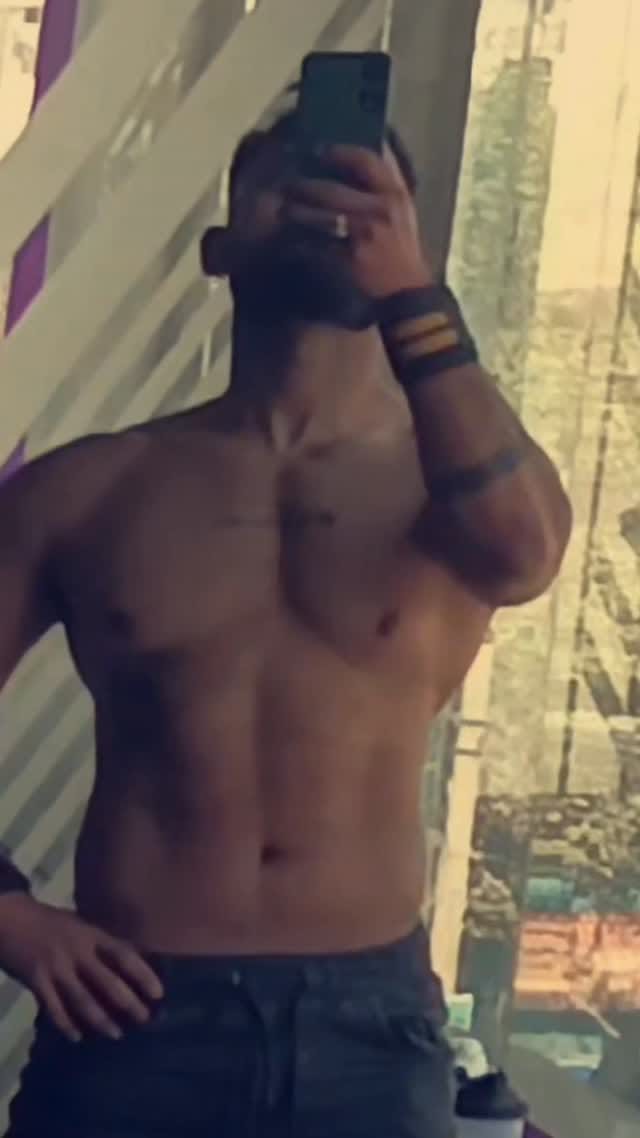 Post 6 by 🅐🅜🅘🅣 on Instagram (video)