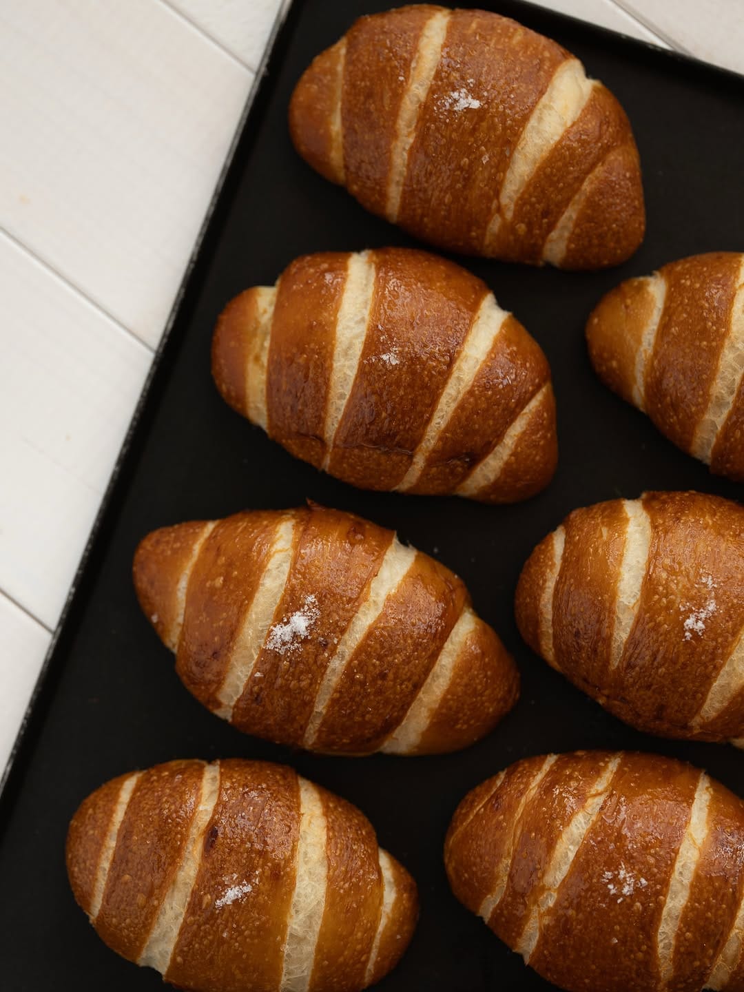 Post 1 by SiOKUMA BAKERY 焼きたて塩パンとスコーンの店 on Instagram (image)