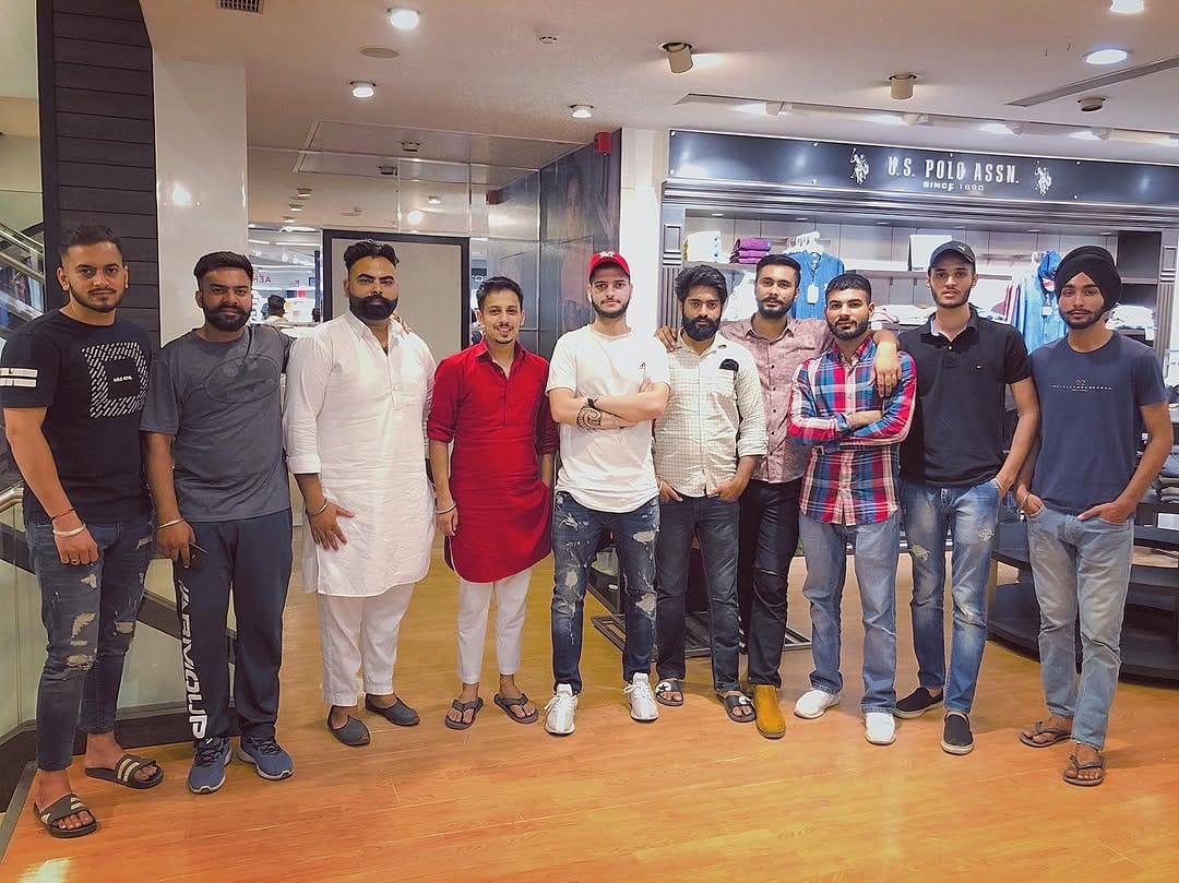 Post 6 by ਏਕਨੂਰ ਸਿੰਘ ਸਰਪੰਚ (DIRECTOR🎬) on Instagram (image)