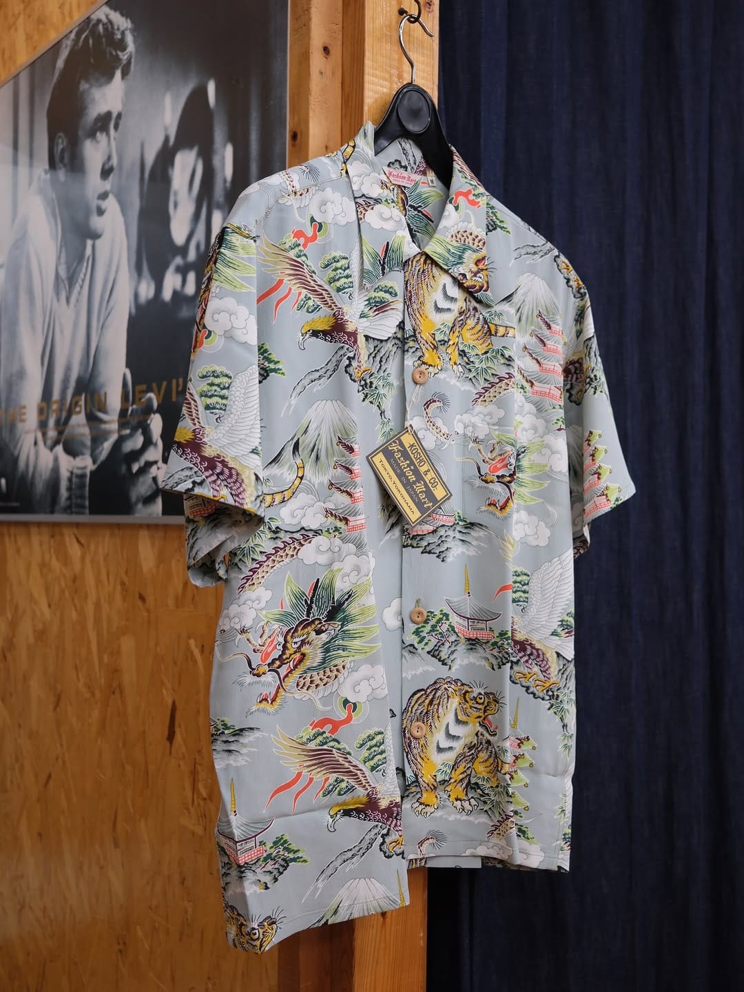 Post 1 by Pants Shop Avenue on Instagram (carousel)