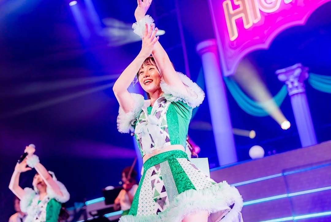 Post 10 by はやし on Instagram (carousel)