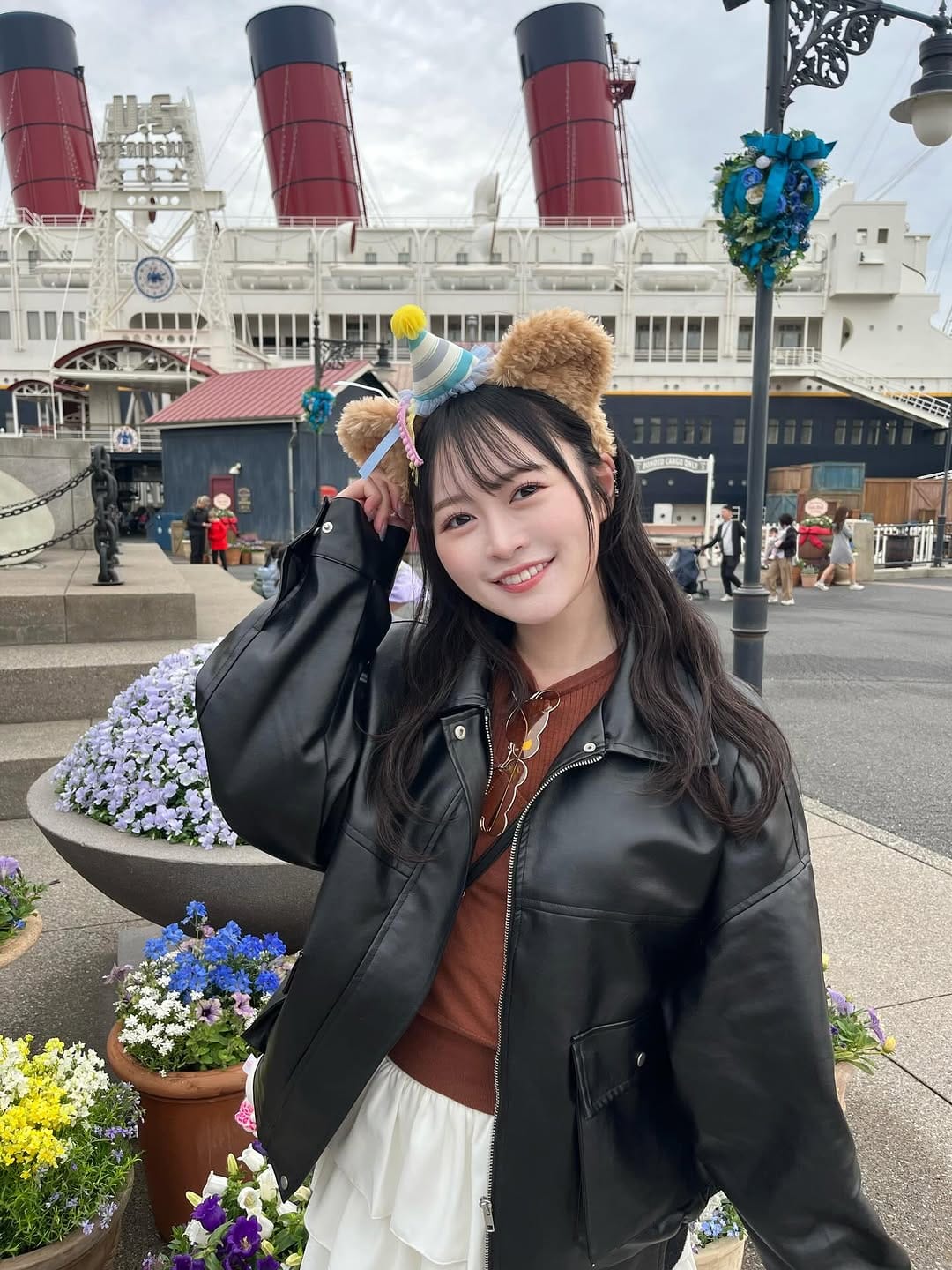 Post 5 by はやし on Instagram (carousel)