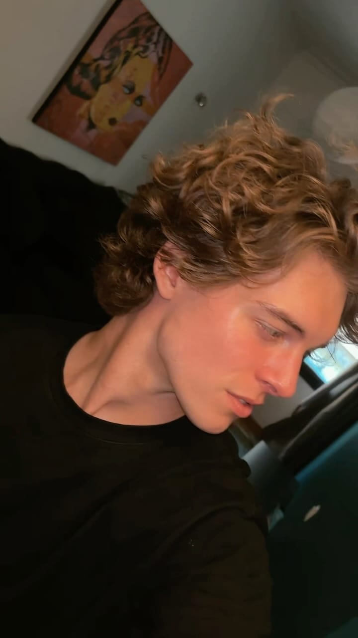 Post 3 by Vince on Instagram (video)