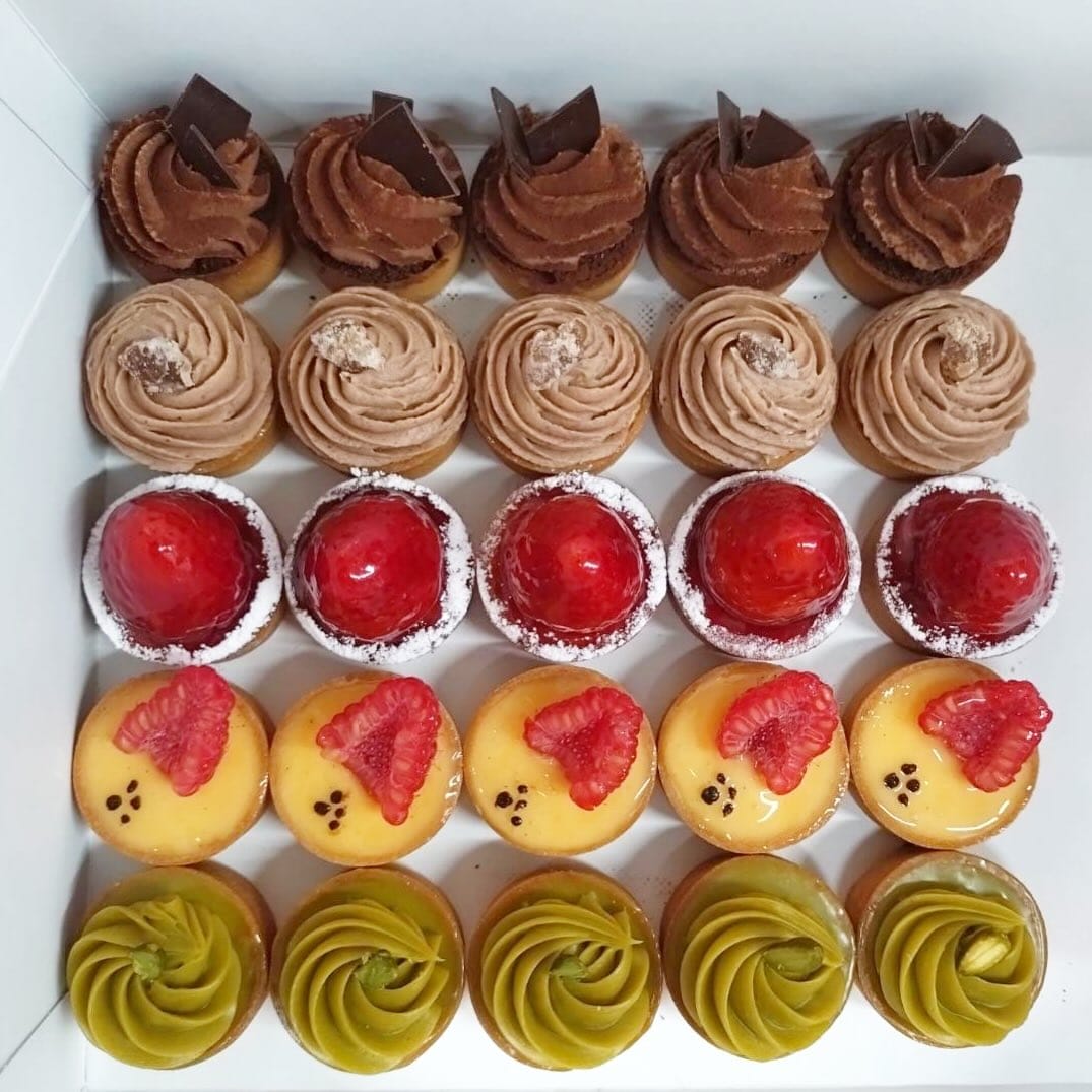 Post 8 by PATISSIER SHIMA パティシエシマ/番町麹町半蔵門 on Instagram (image)
