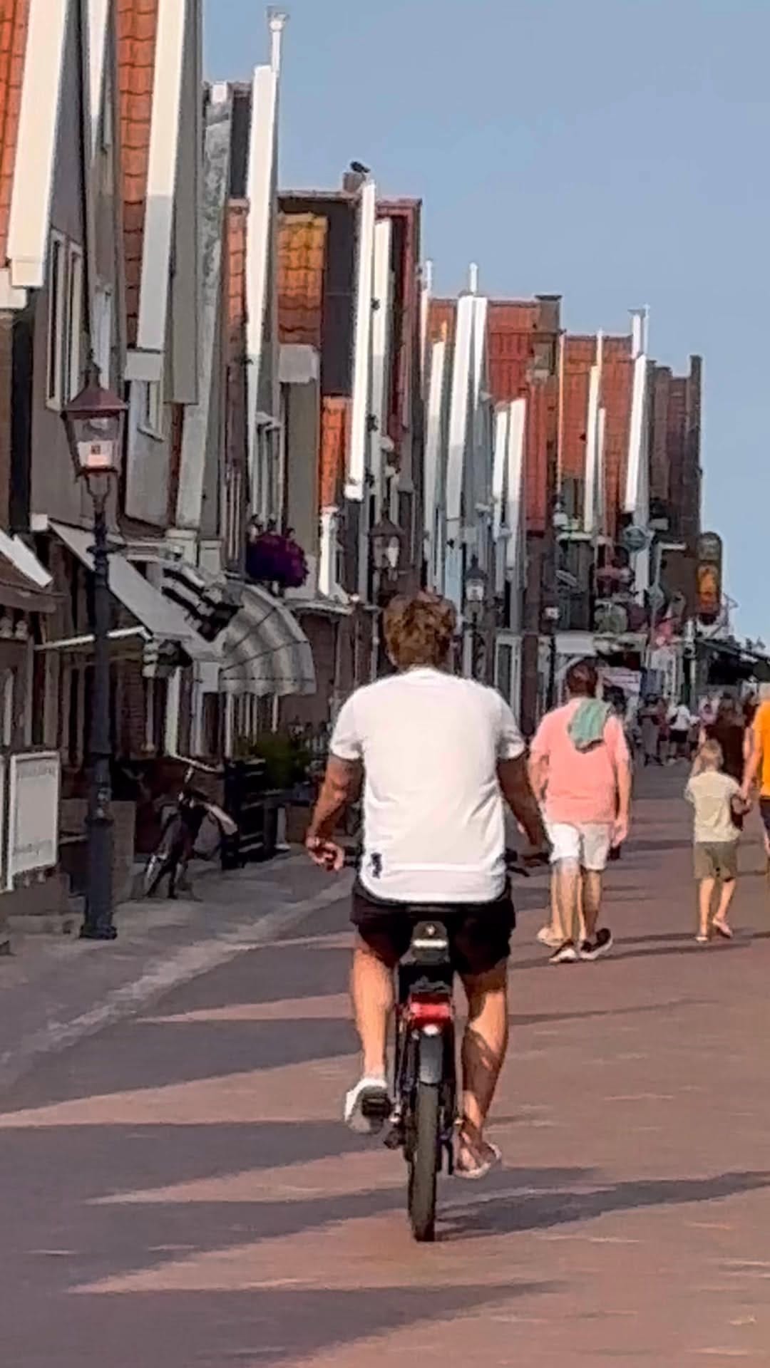 Post 9 by Netherlands & Europe Travel on Instagram (video)
