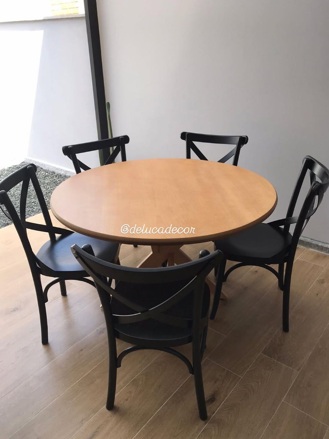 Post 9 by DELUCA DECOR on Instagram (image)
